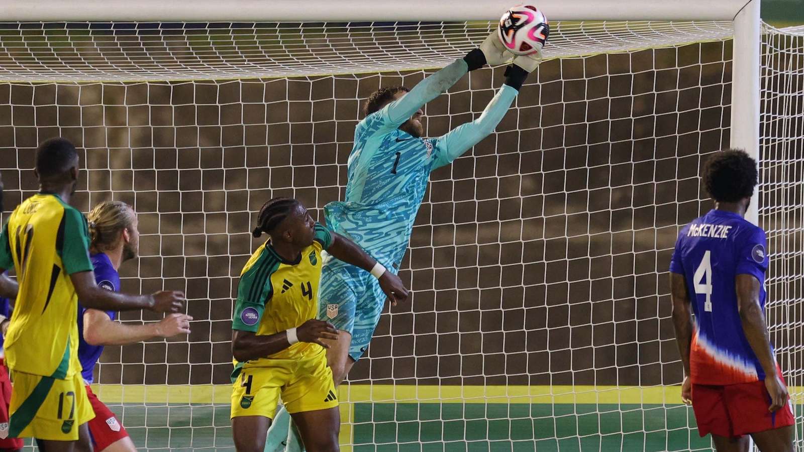 究竟这三名 究竟这三名